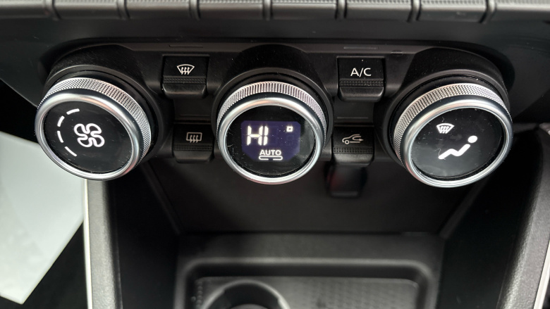 Dacia Duster 1.3 TCe 130 Techroad 5dr Petrol Estate